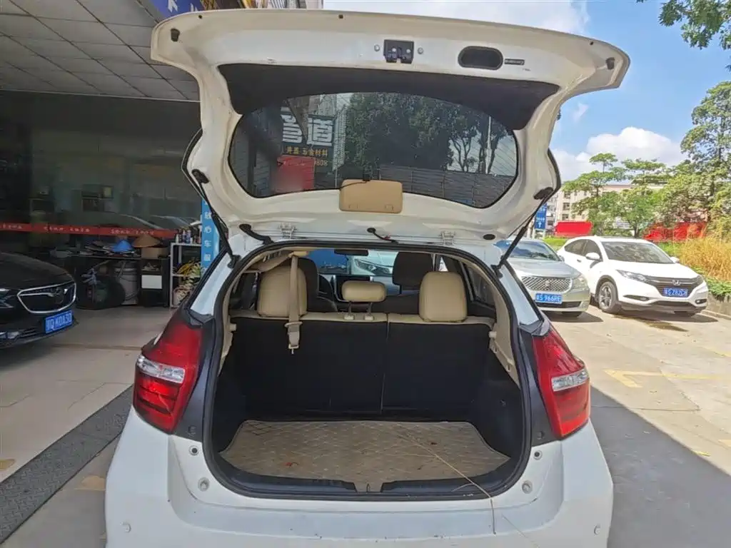 Toyota Vios FS 2017 1.5L CVT Fengchi Edition фото 19