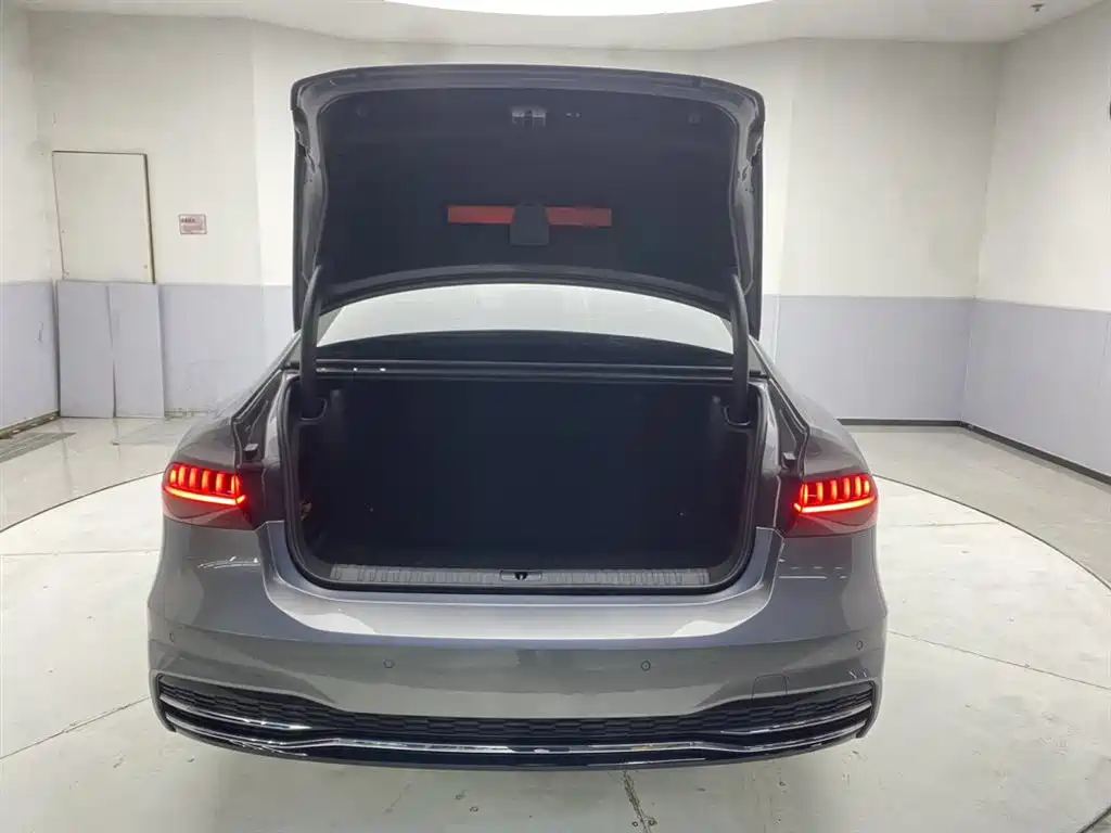 Audi A7L 2022 45 TFSI S-line Future Dream Edition фото 34