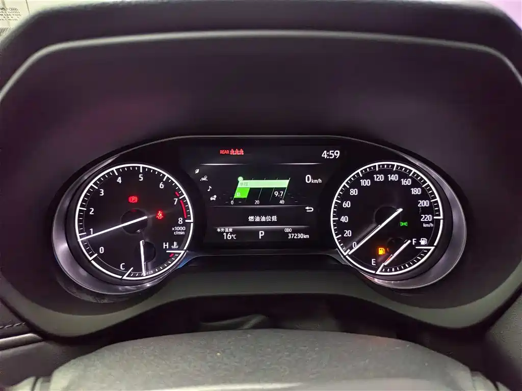 Toyota Venza 2022 2.0L CVT 2WD Premium фото 18