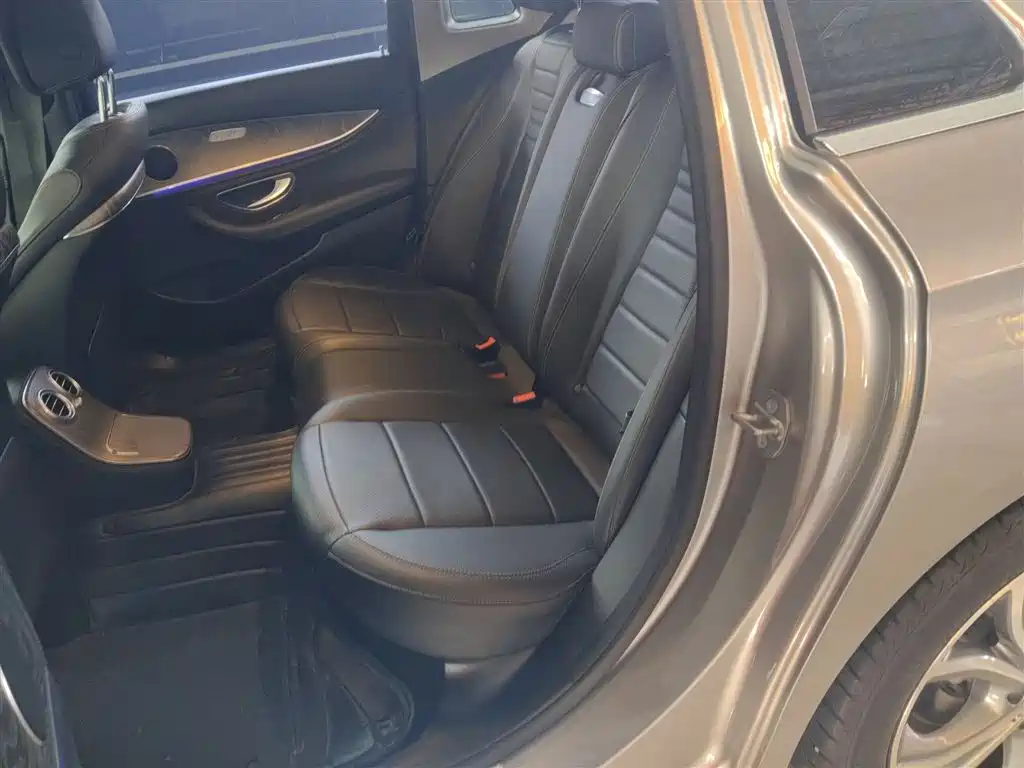 Mercedes-Benz E-Class 2021 E 300 L Sport Fashion фото 17