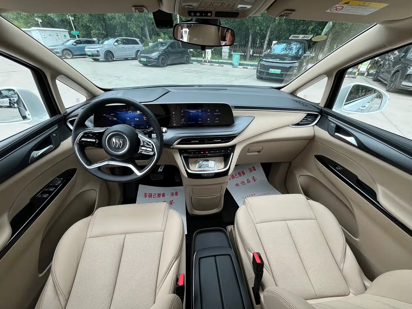 Buick GL8 New Energy 2025 Land Honor Premium Edition 7-Seater фото 12
