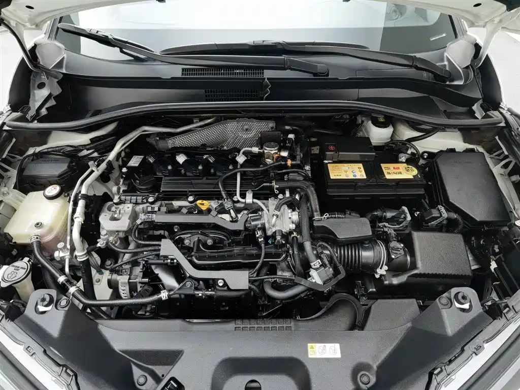 Toyota IZOA 2020 2.0L Yi Xiang Edition фото 6