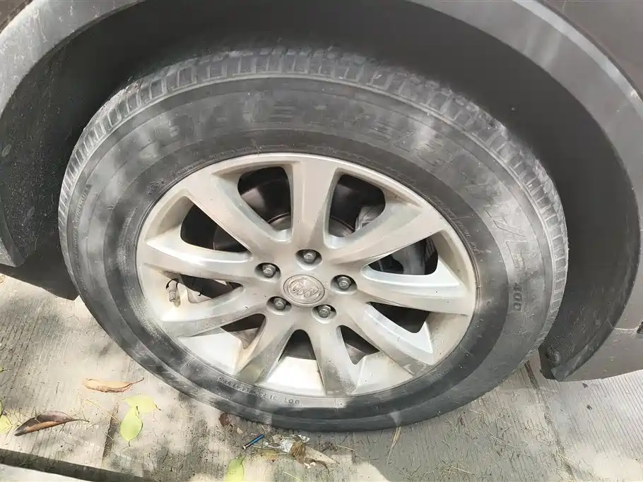 Buick Envision Plus 2020 20T FWD Leading фото 6