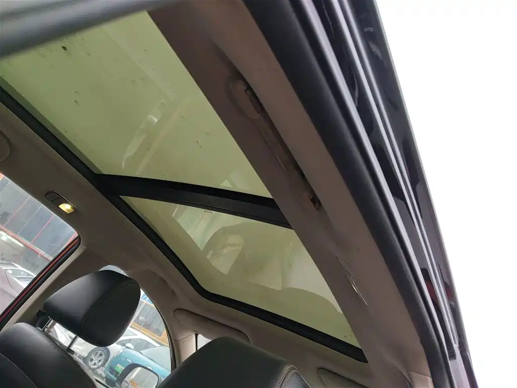 BYD Song 2016 2.0TID Automatic Premium фото 14