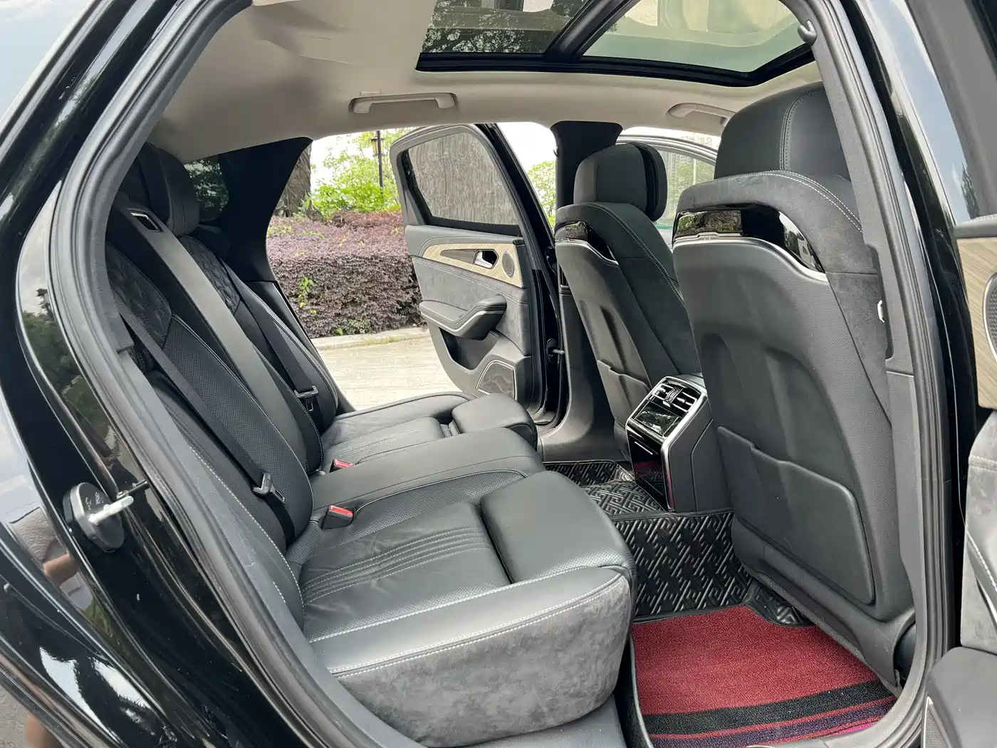Hongqi H9 2020 3.0T Smart Connection Qi Chang Edition фото 15