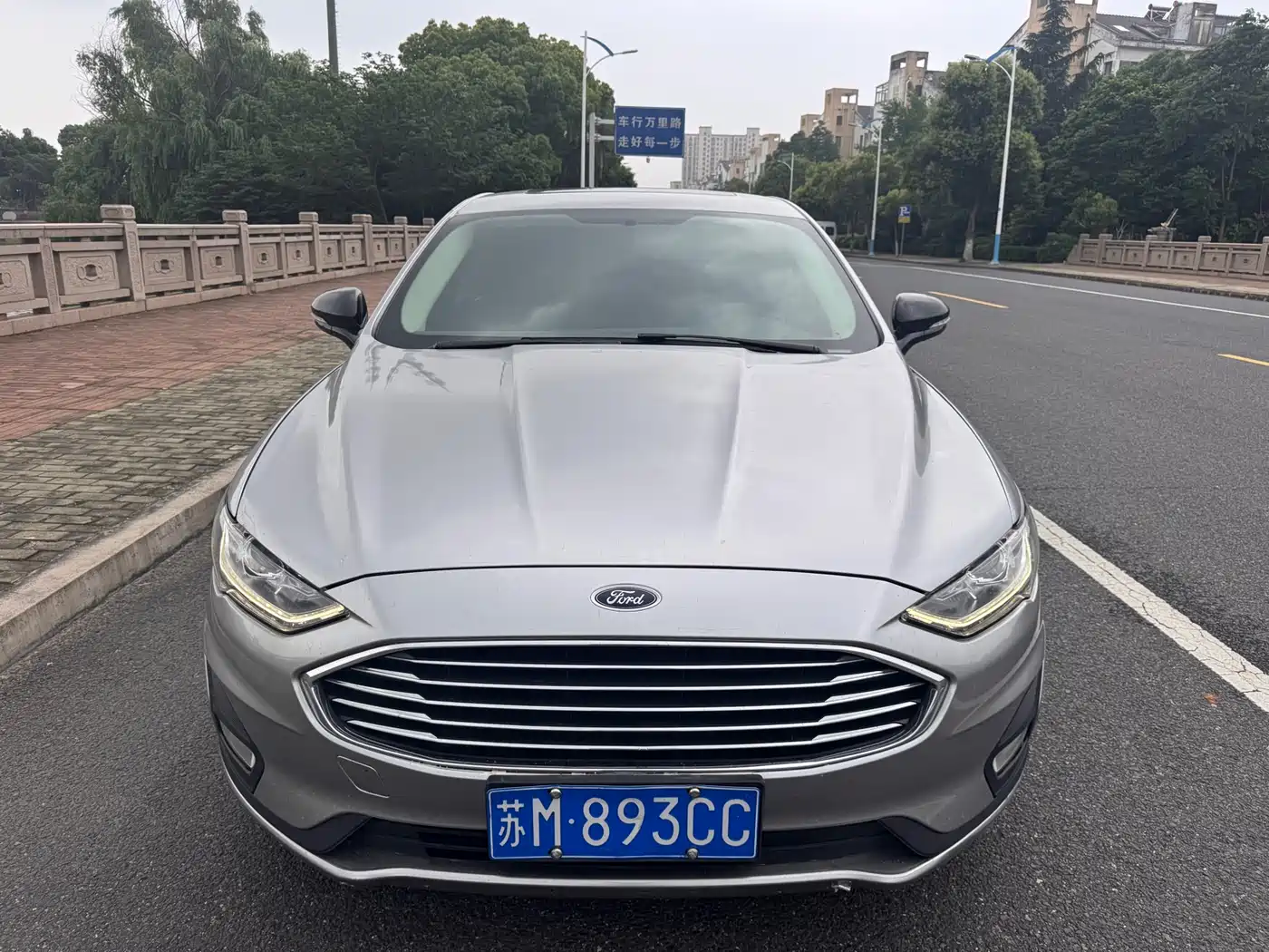 FORD MONDEO