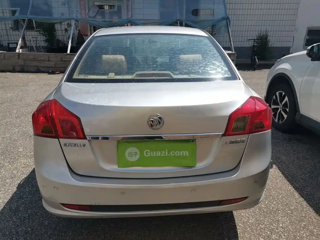 Buick Excelle 2013 1.5L Manual Classic Edition фото 6
