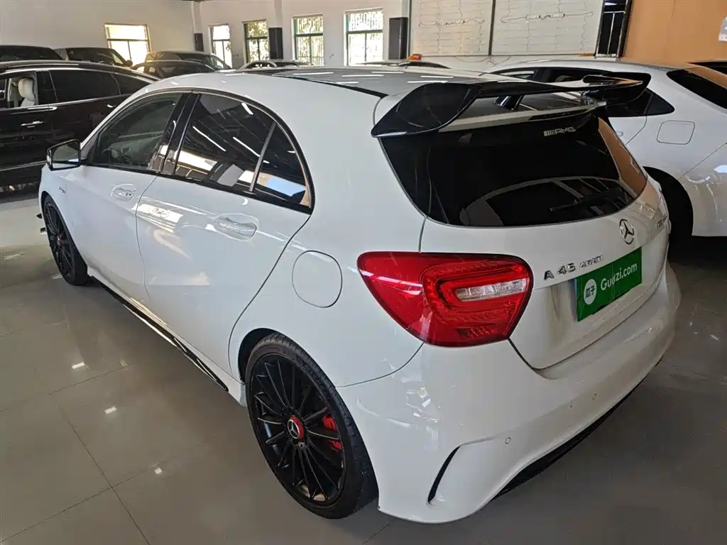 Mercedes-Benz A-Class AMG (Import) 2014 AMG A 45 4MATIC фото 23