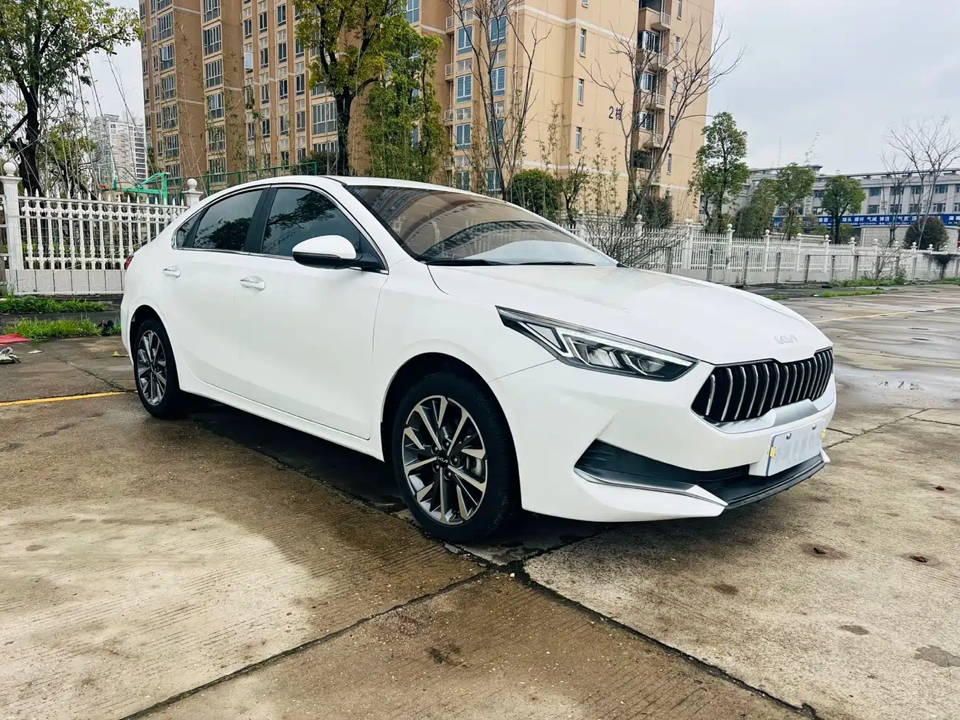 Kia K3 2021 1.5L CVT Fashion Edition фото 3
