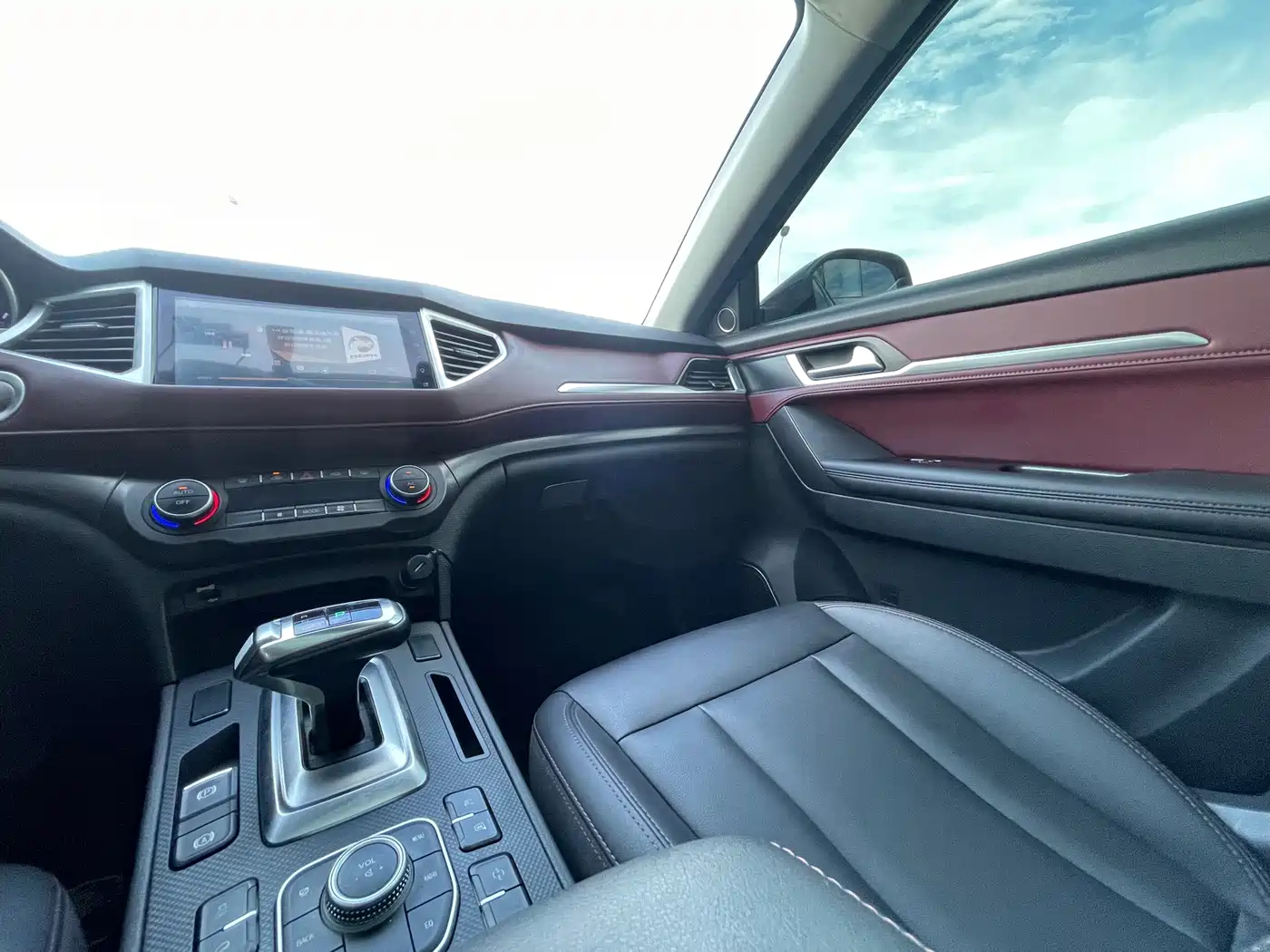 Haval H6 Coupe 2019 2019 1.5T Auto 2WD Luxury Smart Edition China VI