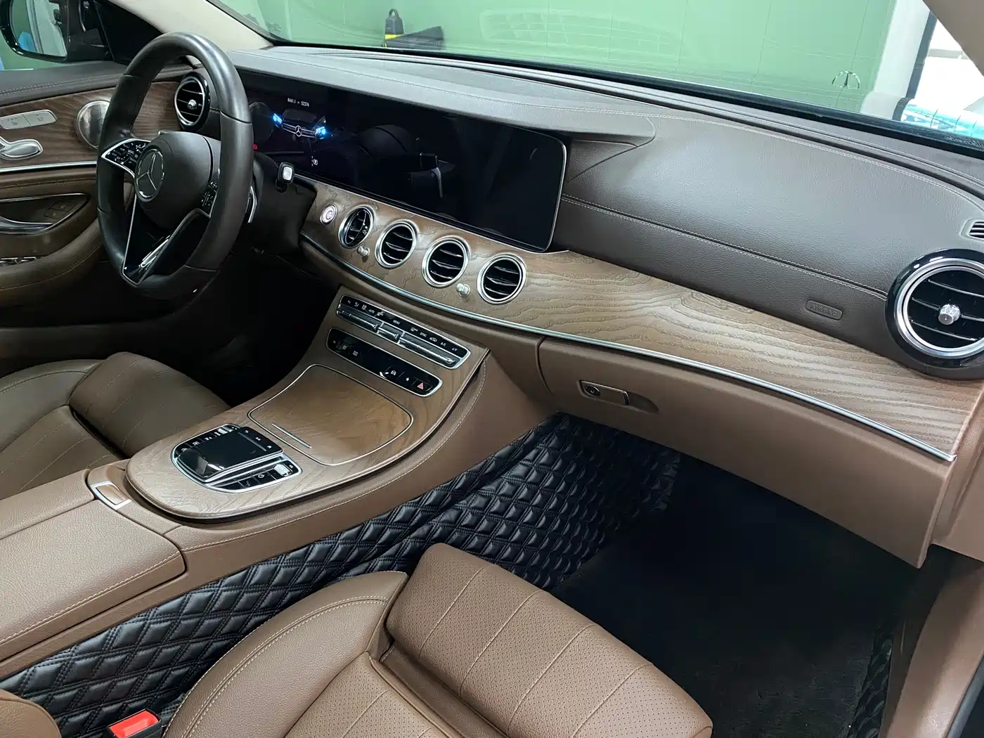 Mercedes-Benz E-Class 2021 Facelift E 260 L 4MATIC фото 16