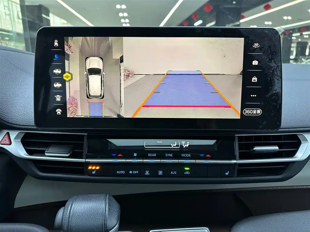Toyota Sienna 2021 2.5L Hybrid Luxury Edition фото 28