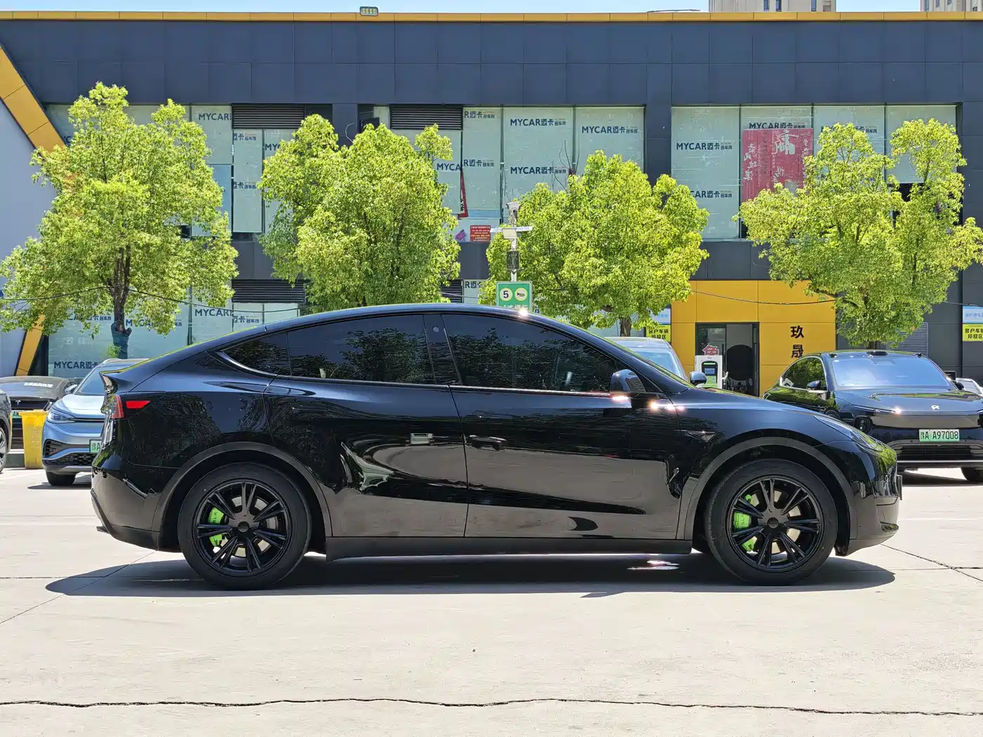 Tesla Model Y 2022 Facelift Rear-Wheel Drive Version 11