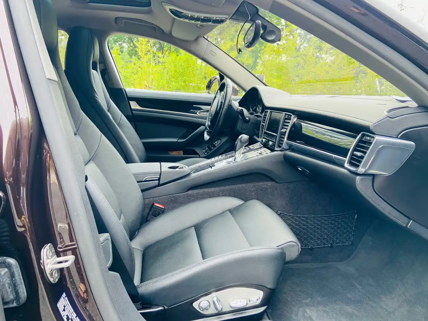 Porsche Panamera 2014 Panamera 3.0T фото 8