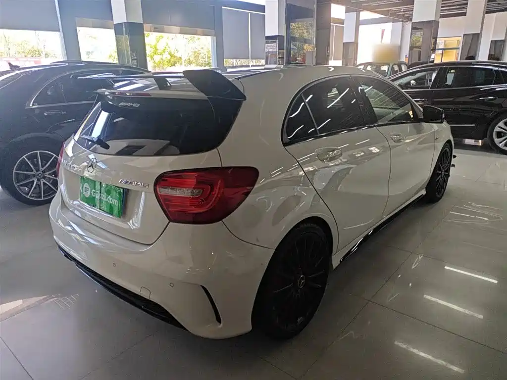 Mercedes-Benz A-Class AMG (Import) 2014 AMG A 45 4MATIC фото 5