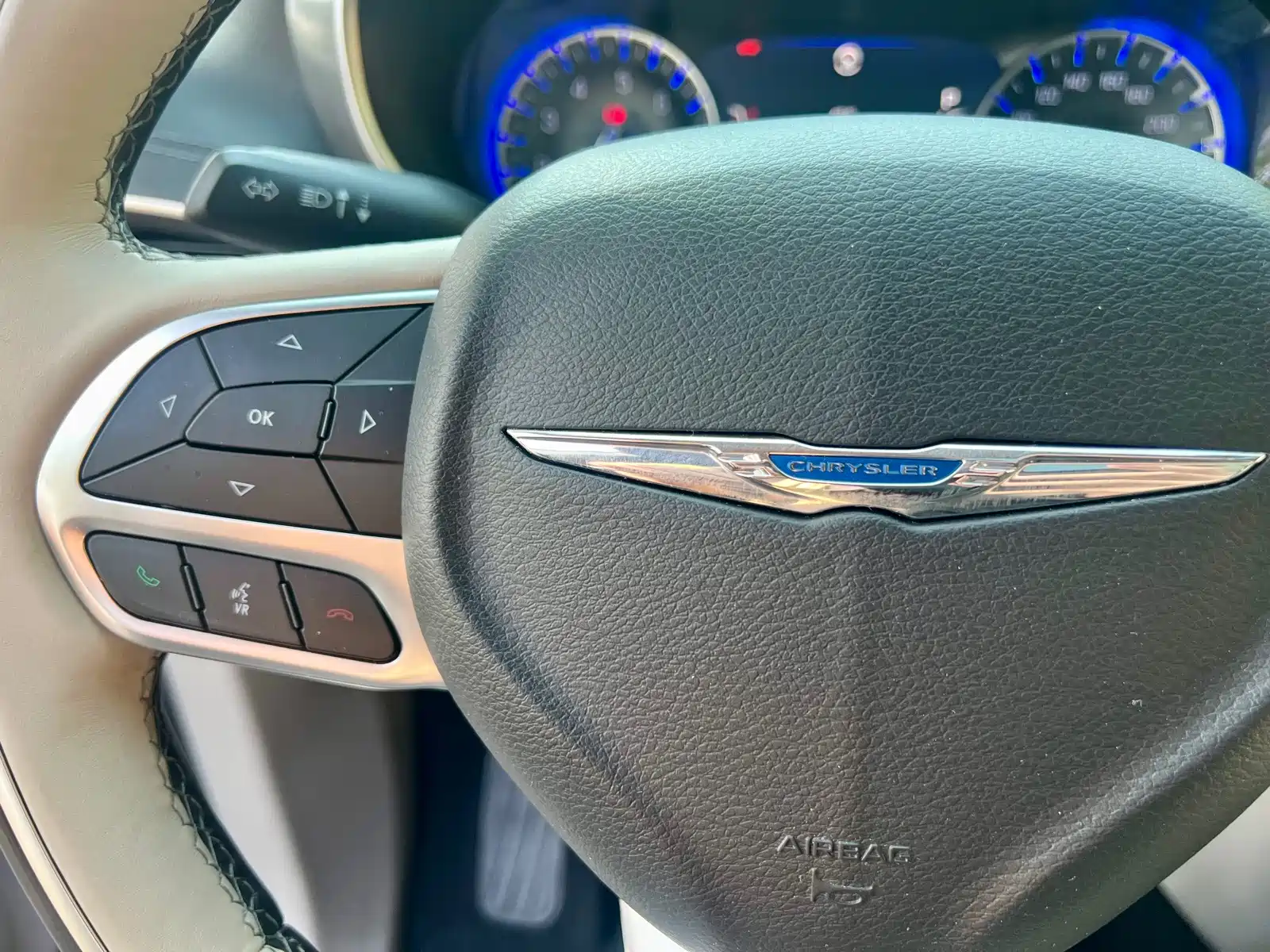 Фото 28 - Chrysler Pacifica