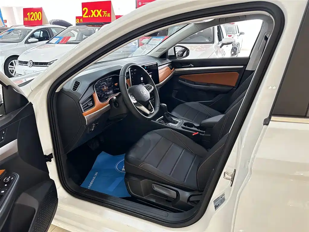 Volkswagen Bora 2026 200TSI DSG Navigation Edition фото 30