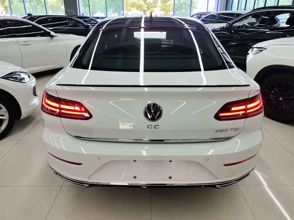 Volkswagen FAW-Volkswagen CC 2024 380TSI Eye-catching Edition фото 6
