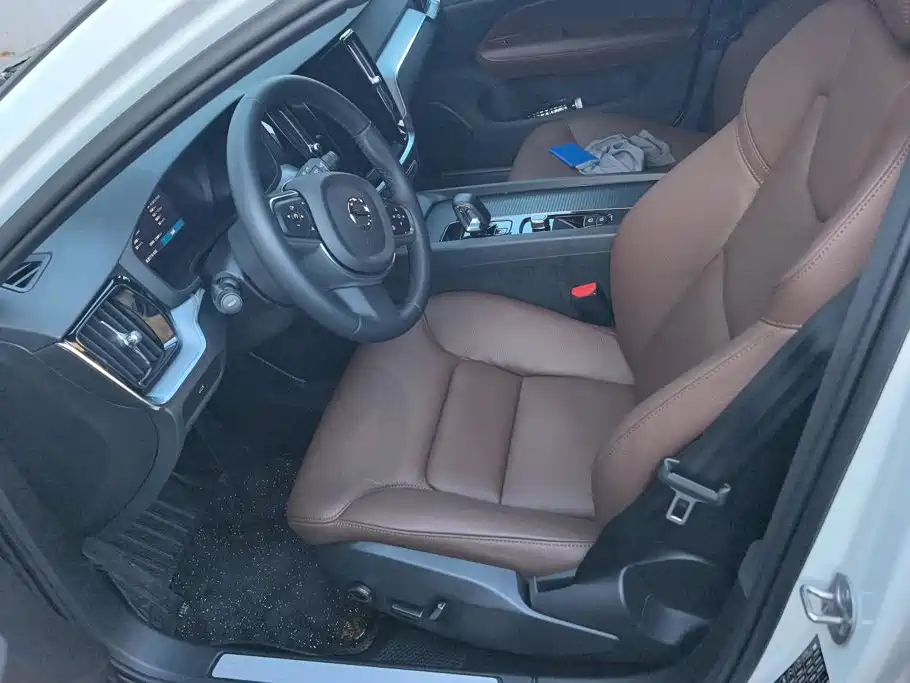 Volvo S60 2026
