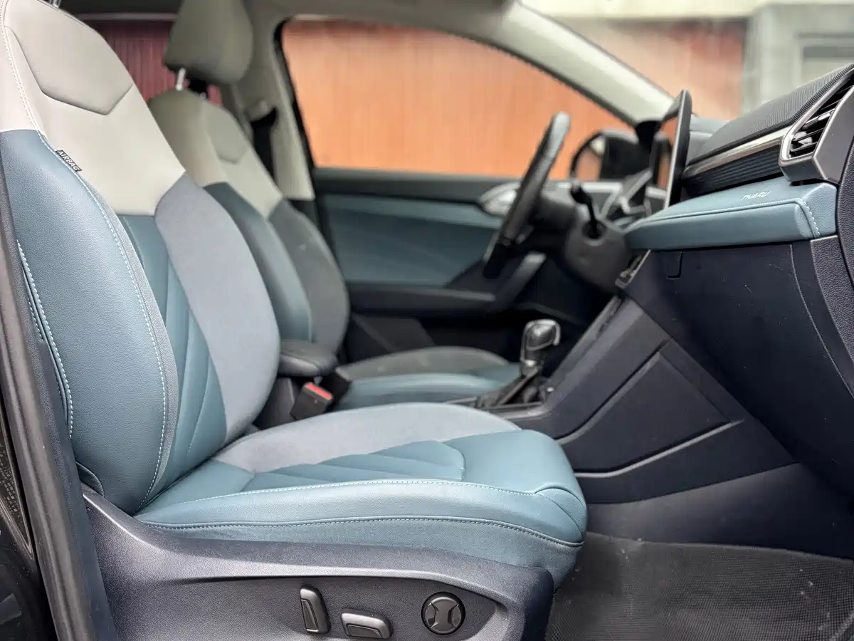 Volkswagen Tharu 2023 300TSI 2WD Full Moon Edition фото 19