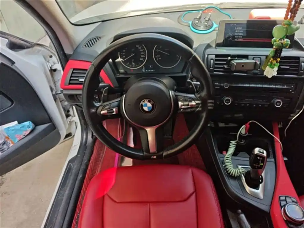BMW 1 Series (Import) 2013 Facelift 118i Leading Model фото 14