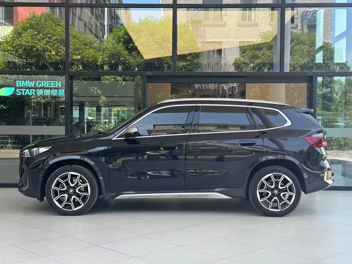 BMW X1 2023 sDrive25Li X Design Package фото 3
