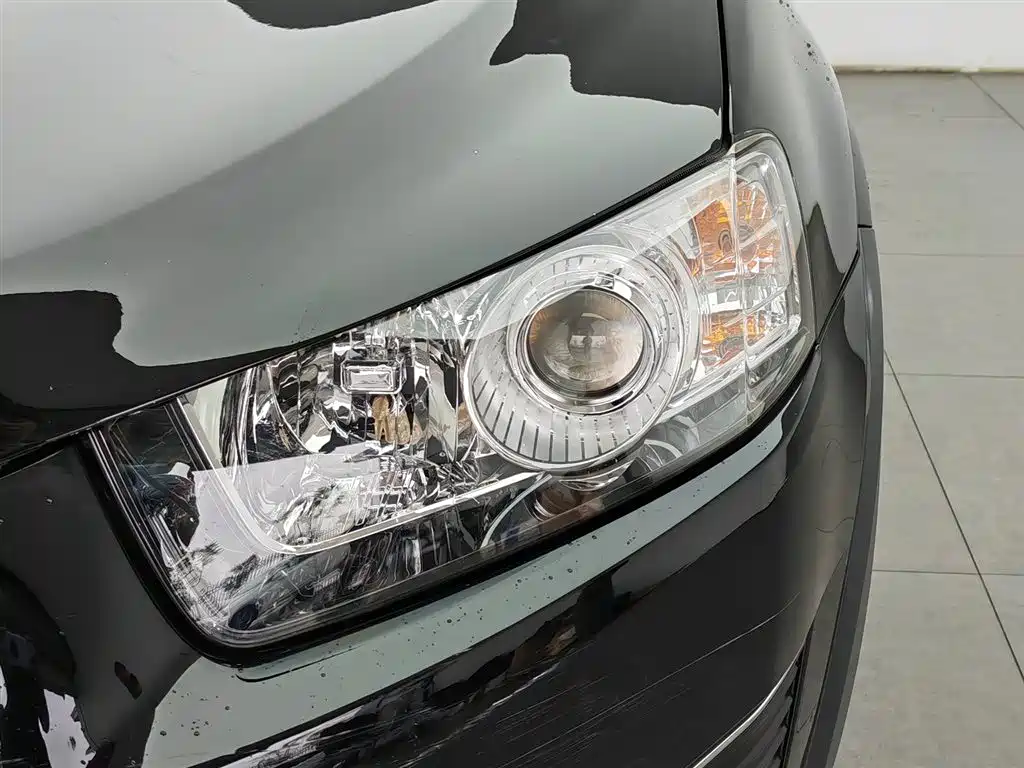 Chevrolet Captiva 2017 2.4L 2WD Luxury Edition 7-Seater фото 7
