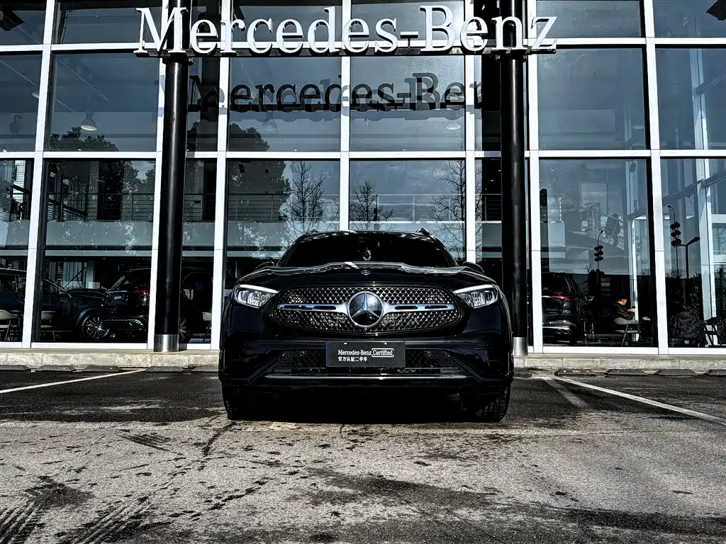 Mercedes-Benz GLC 2024 GLC 300 L 4MATIC Dynamic 5-seater фото 2