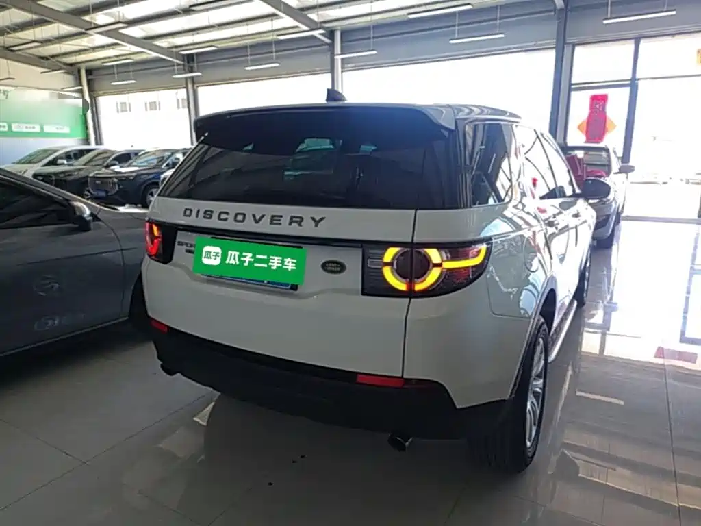 Land Rover Discovery Sport 2018 240PS PURE Edition фото 7