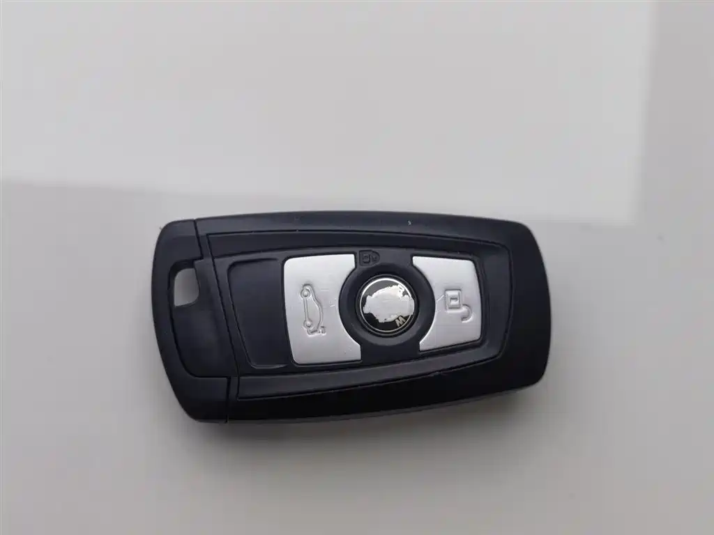BMW 3 Series 2013 320i Fashion фото 19