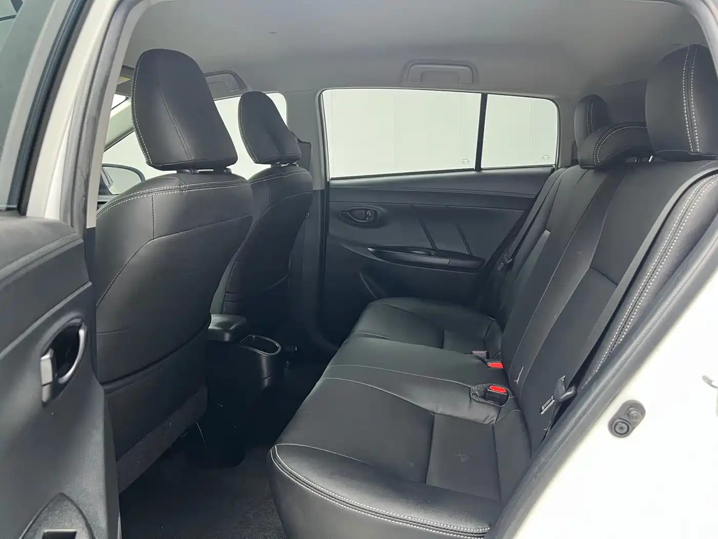 Toyota YARiS L Zhi Xuan 2022 Zhi Xuan X 1.5L CVT Leading PLUS Edition фото 8