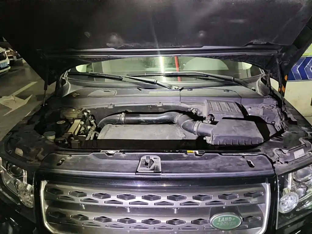 Фото 3 - Land Rover Freelander 2