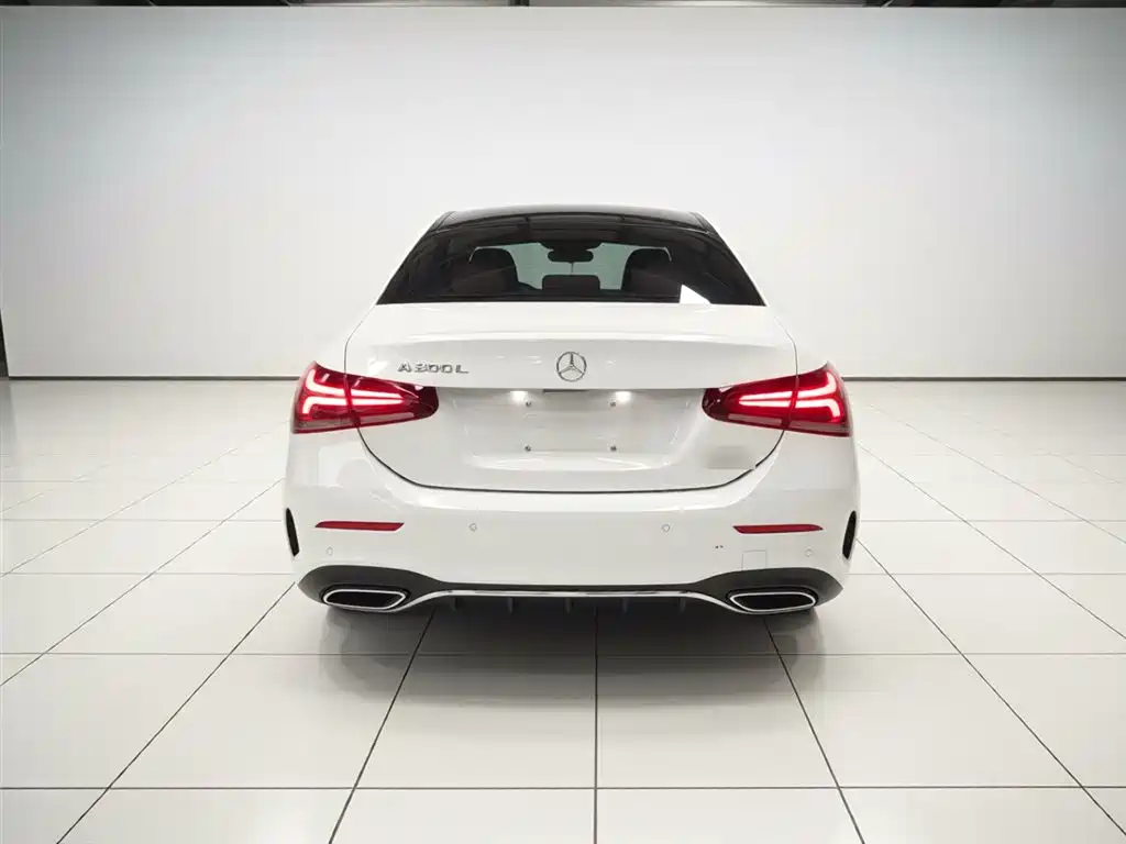 MERCEDES-BENZ CLASS A