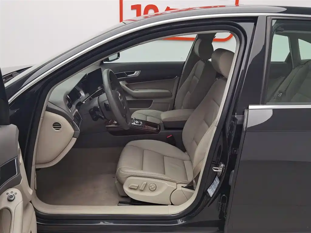 Audi A6L 2010 2.4L Comfort фото 10