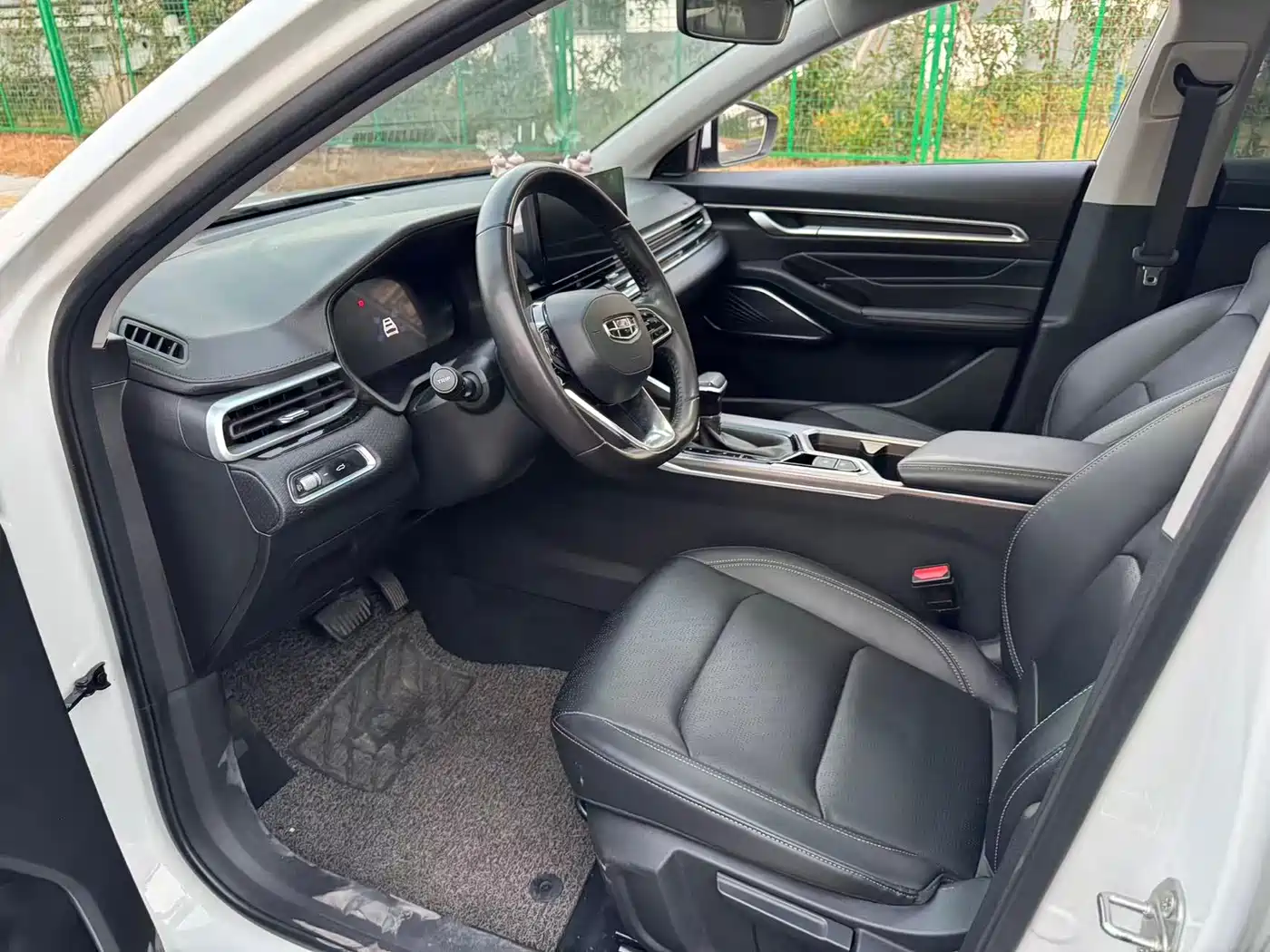 GEELY AUTOMOBILE EMGRAND