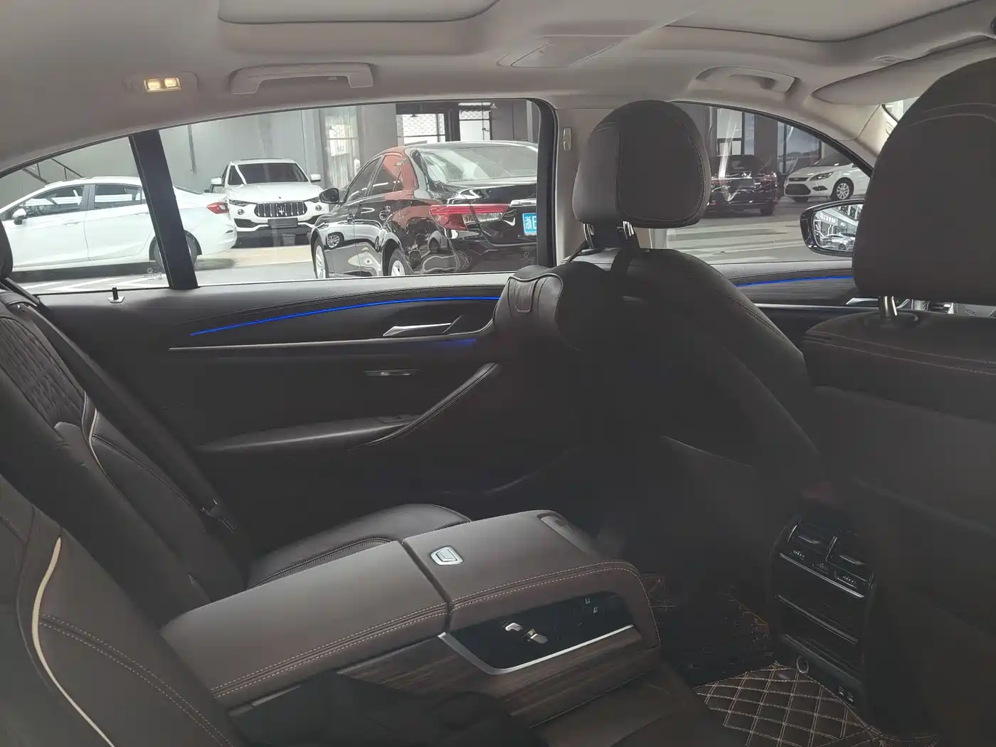 BMW 5 Series 2020 530Li Leading Luxury Package фото 8