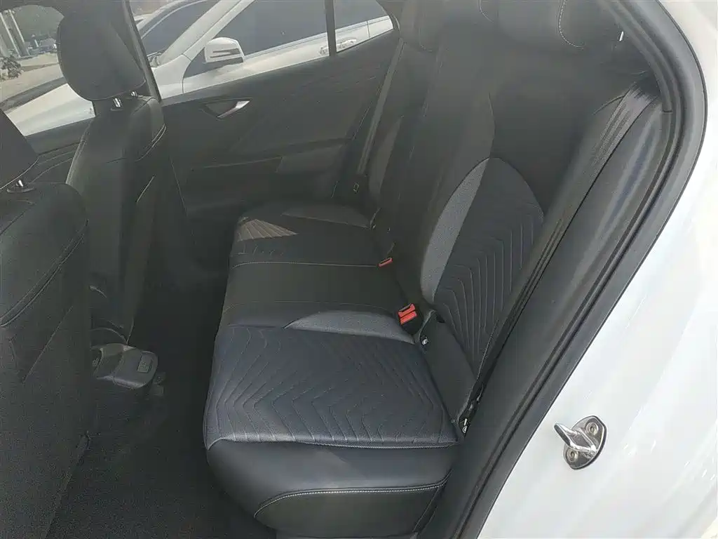 Volkswagen ID.3 2025 Smart Pure Intelligent Edition фото 17