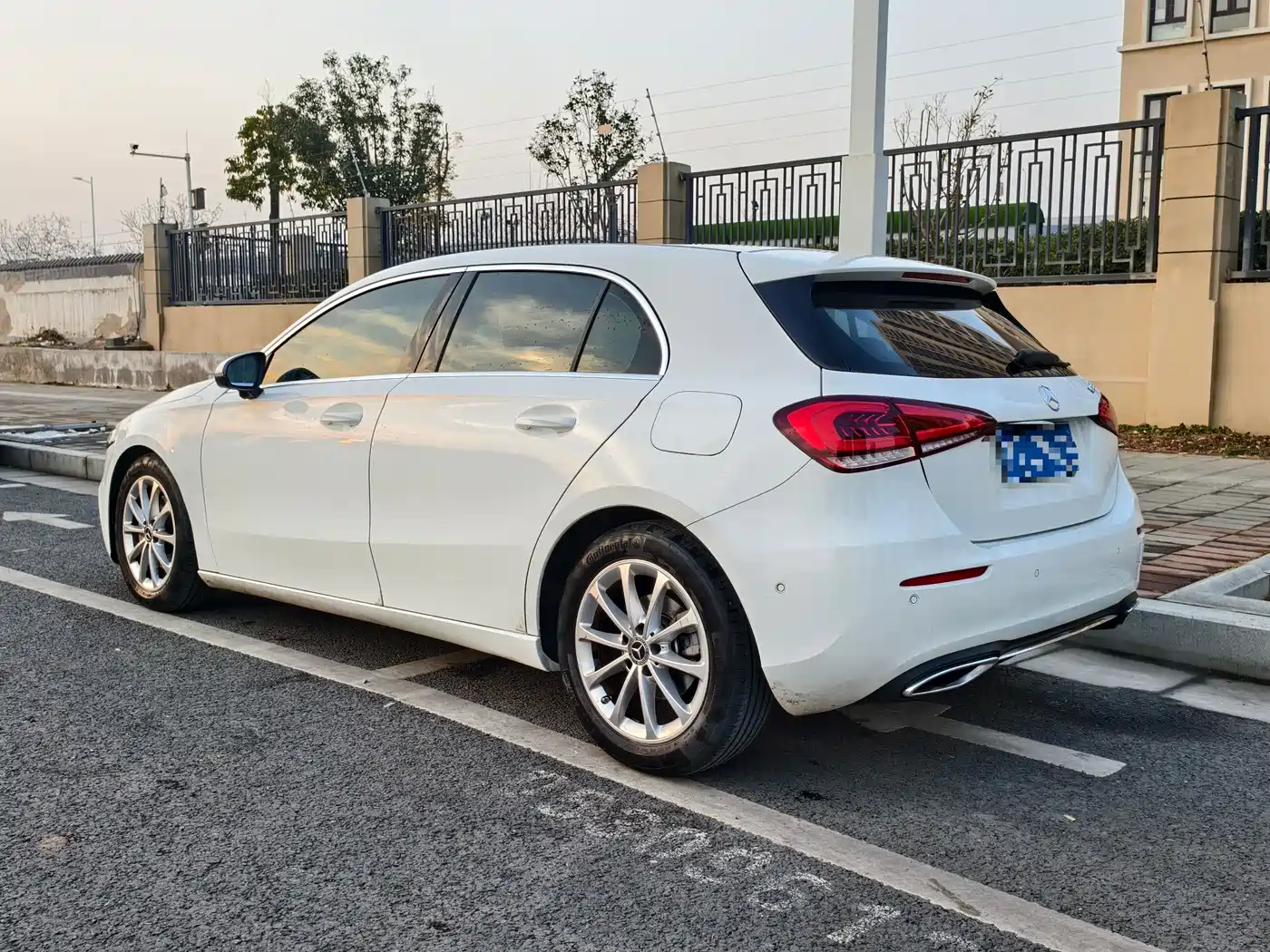 MERCEDES-BENZ A CLASS