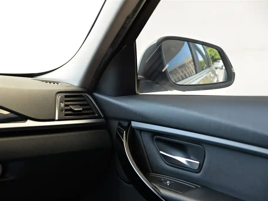 BMW 3 Series 2019 320Li Fashion Type фото 11