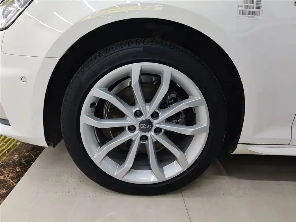 Audi A4L 2019 40 TFSI Fashion (China VI) фото 25
