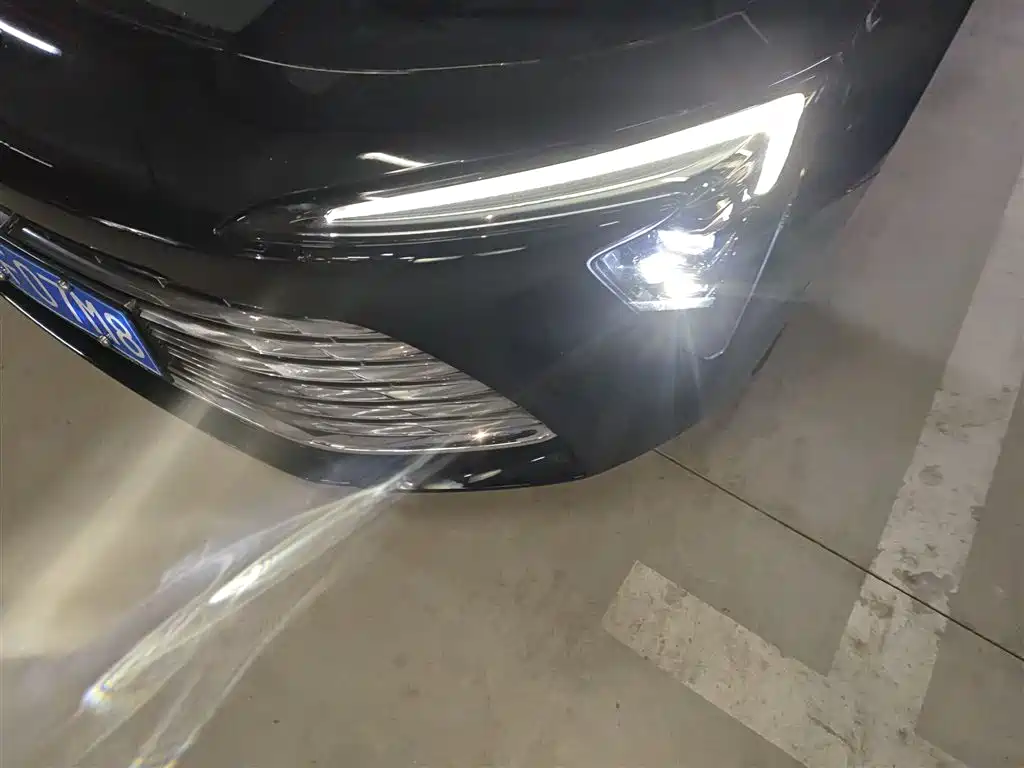 Buick LaCrosse 2023 28T Premium Edition фото 24