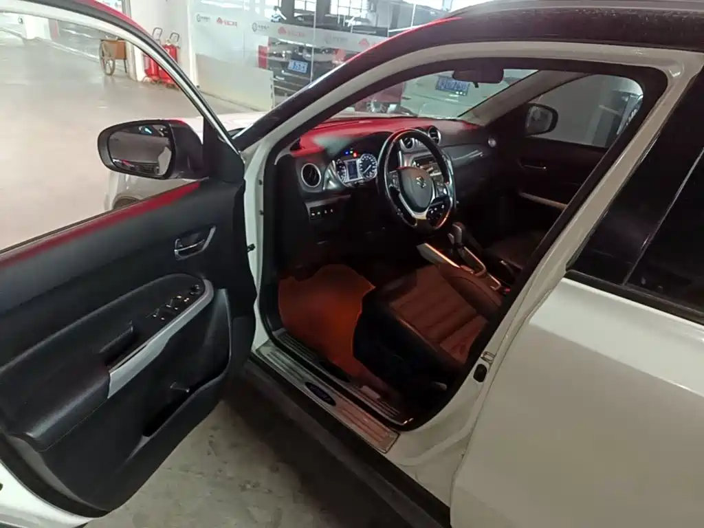 Suzuki Vitara 2018 2016 1.4T Auto 2WD Luxury Model