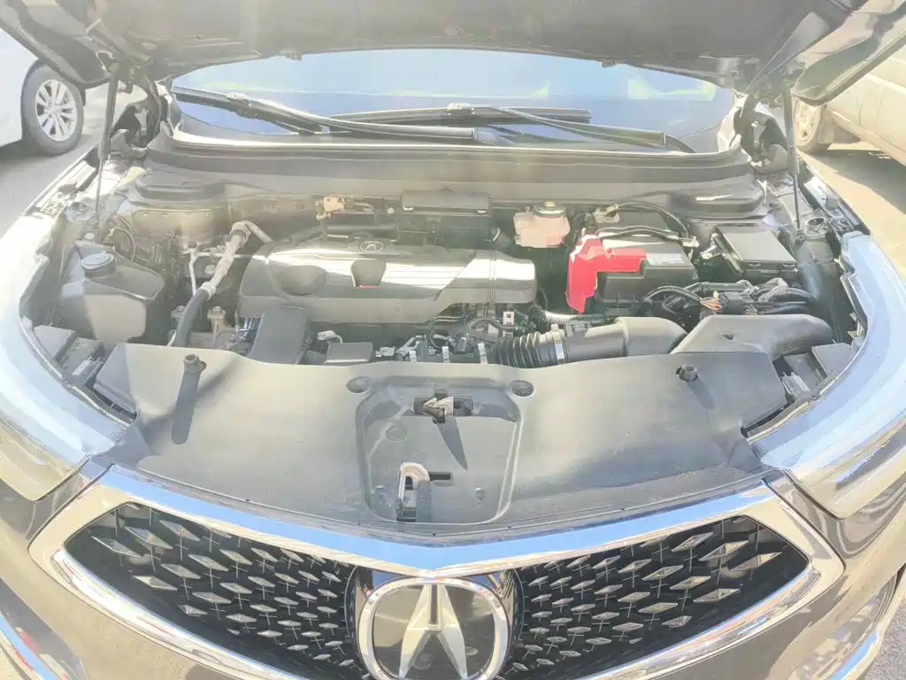 Photo 9 - Acura RDX