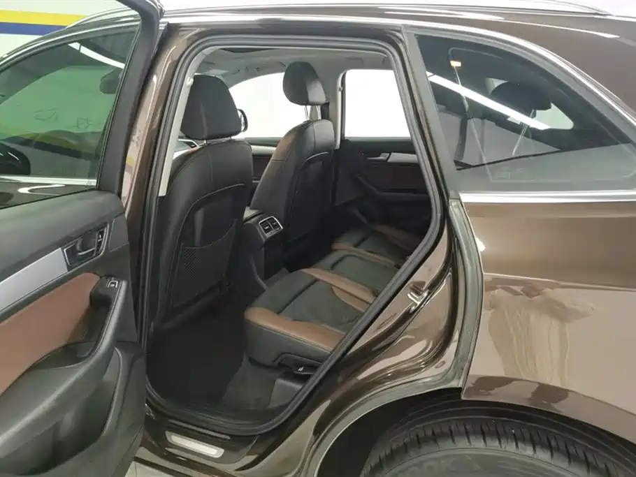 Audi Q5 2017 40 TFSI Technology фото 11