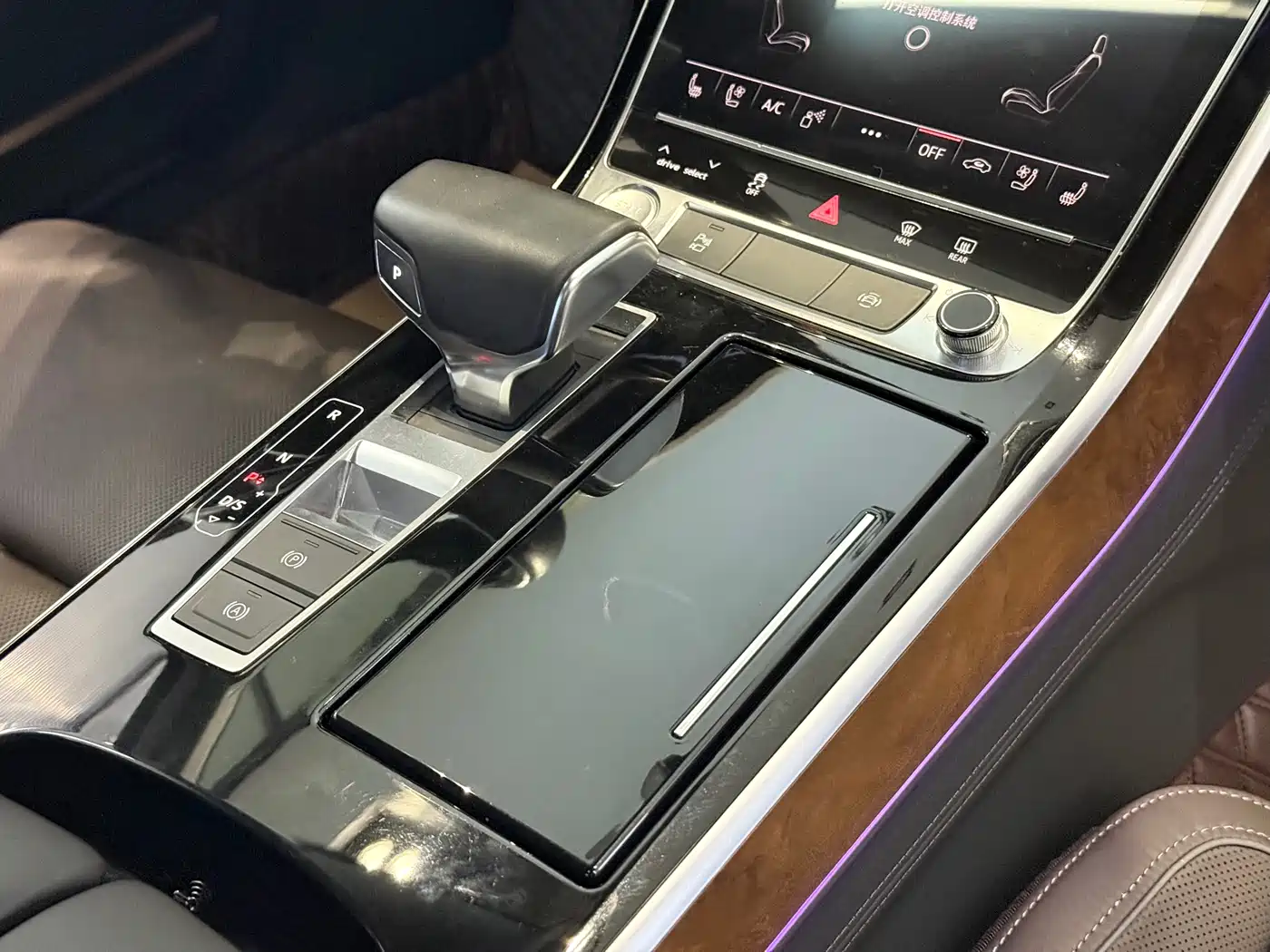 Audi A8 2018 A8L 55 TFSI quattro Luxury фото 9