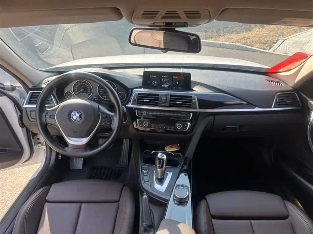 BMW 3 Series 2019 320Li xDrive Fashion Type фото 16