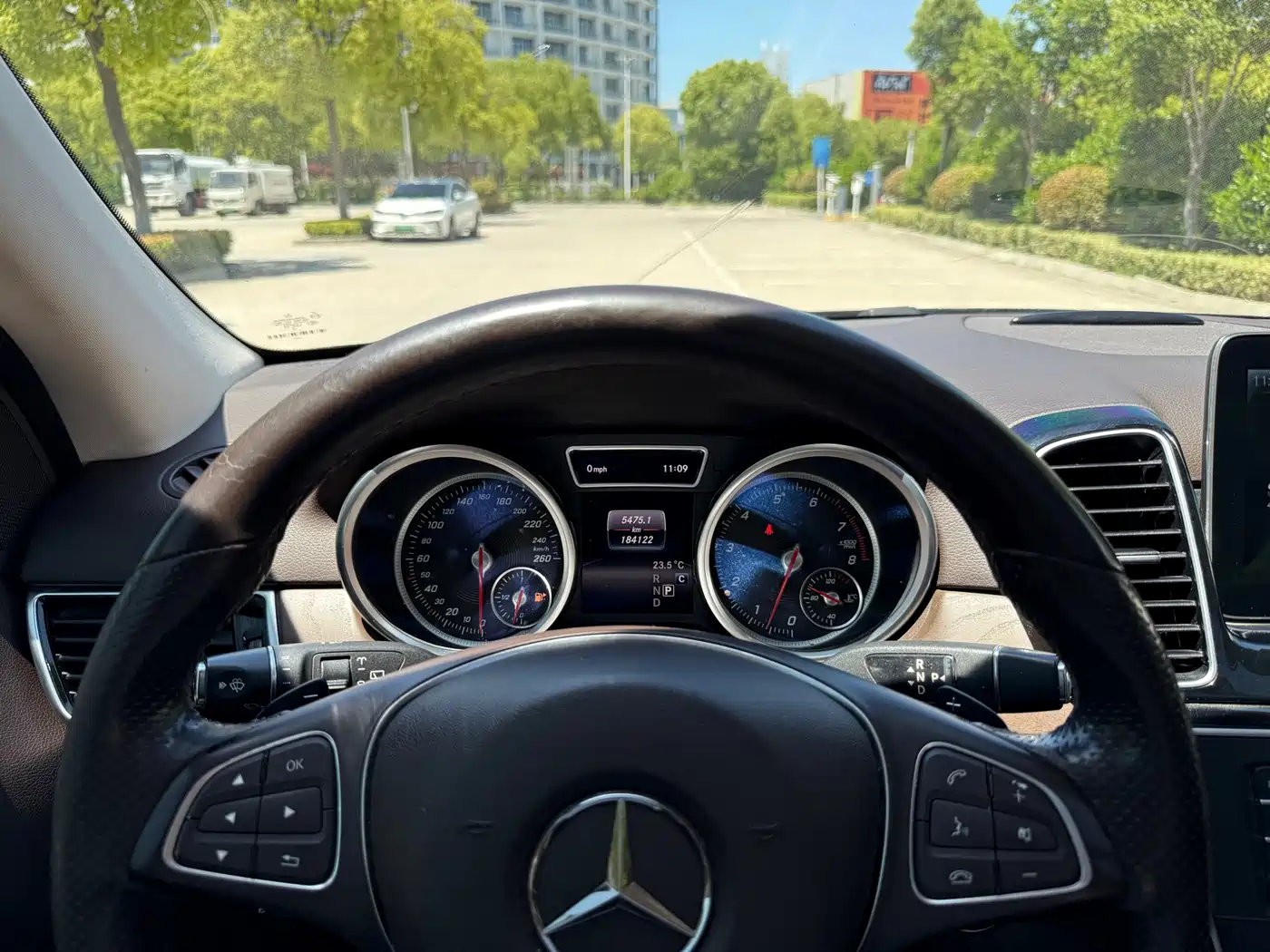 Mercedes-Benz GLE 2017 GLE 320 4MATIC Dynamic фото 4