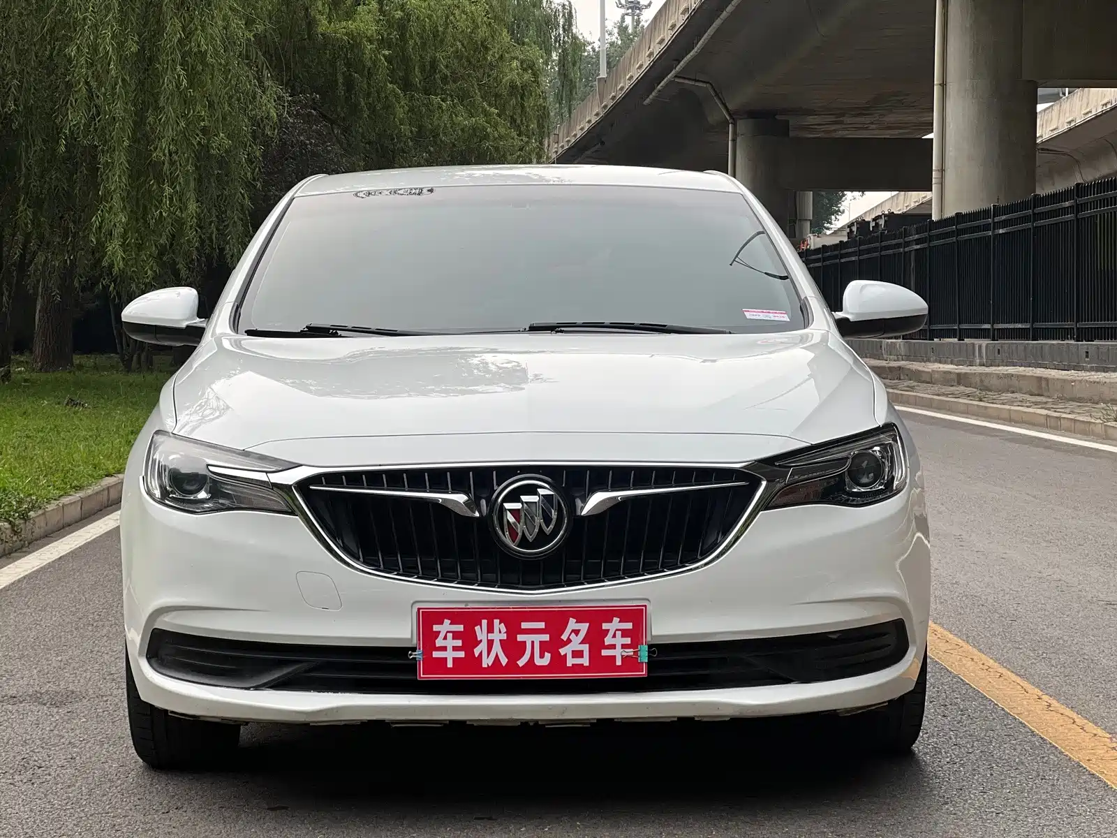 صورة 2 - Buick Excelle