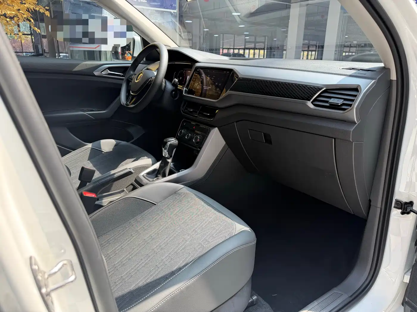 Volkswagen T-Cross 2022 280TSI DSG Comfort Edition фото 8