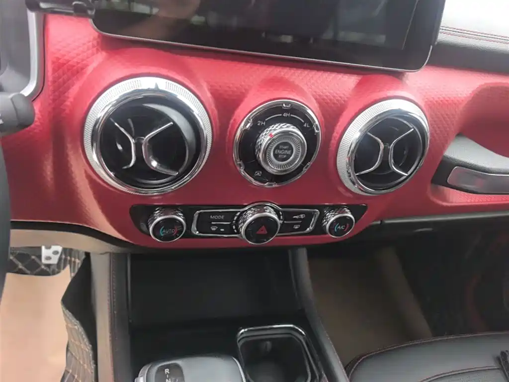 BAIC ORV Beijing Offroad BJ40 2020 2.0T Automatic AWD Urban Hunter Edition Hero Type фото 12